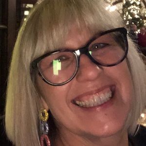 Meet your Posher, Wendy